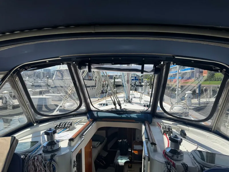 Slide: The Image of Beneteau 473 2005 - 17