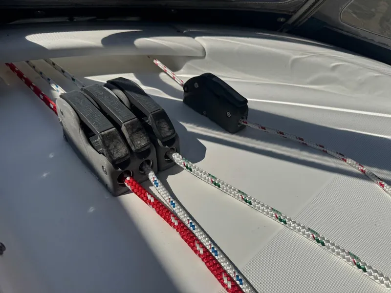 Slide: The Image of Beneteau 473 2005 - 19