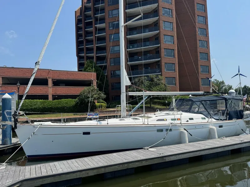 Slide: The Image of Beneteau 473 2005 - 2