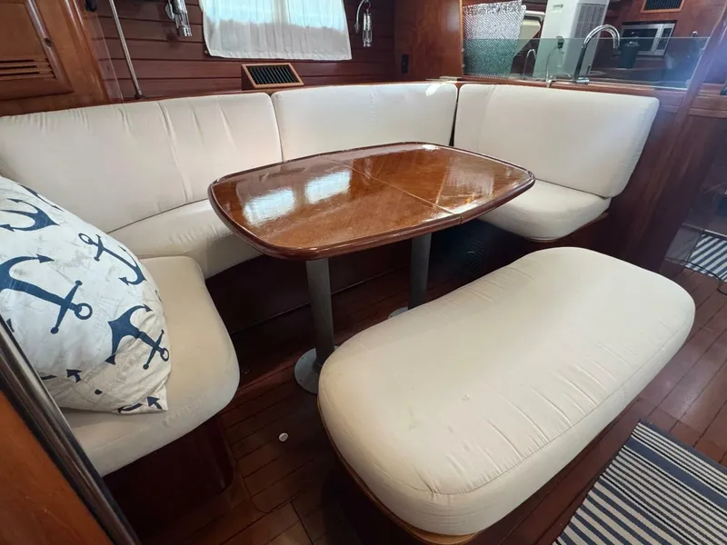 Slide: The Image of Beneteau 473 2005 - 26