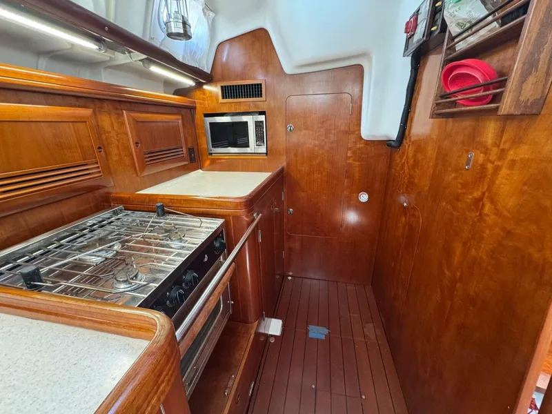 Slide: The Image of Beneteau 473 2005 - 31