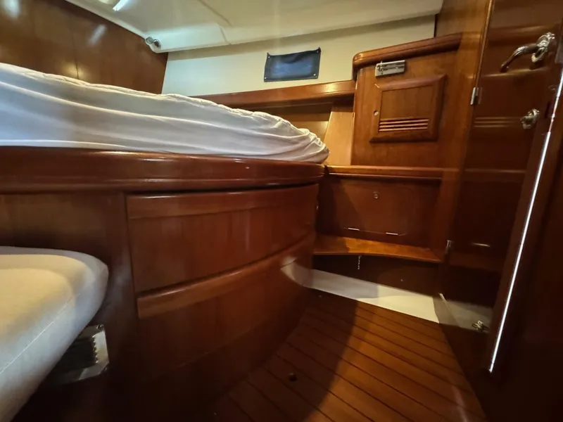 Slide: The Image of Beneteau 473 2005 - 38