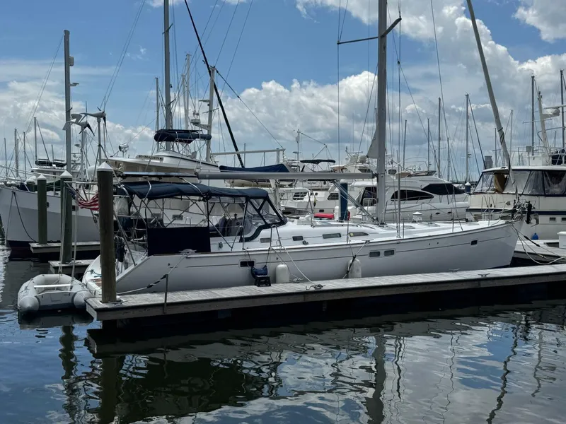 Slide: The Image of Beneteau 473 2005 - 4