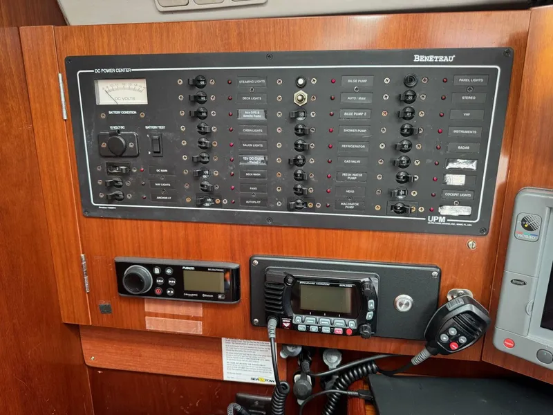 Slide: The Image of Beneteau 473 2005 - 53