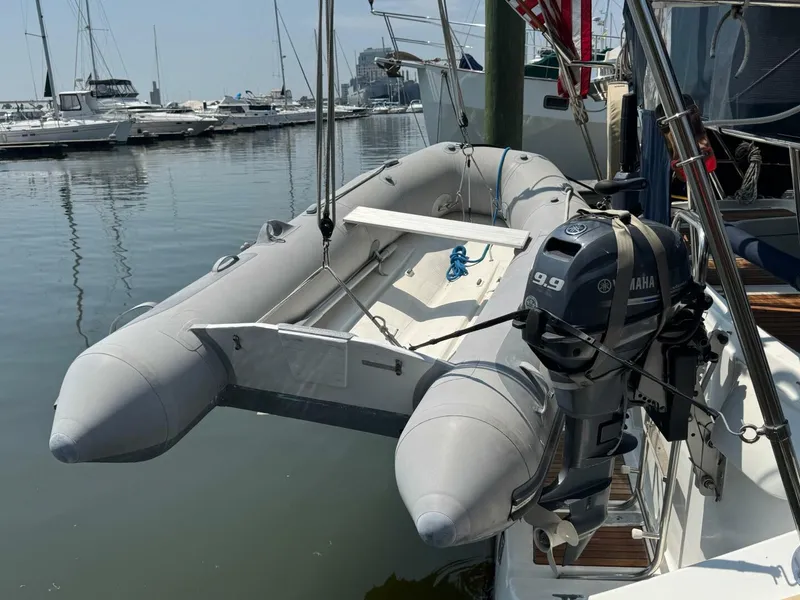 Slide: The Image of Beneteau 473 2005 - 64