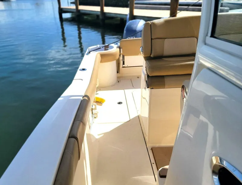 Slide: The Image of Scout 275 LXF 2018 - 14
