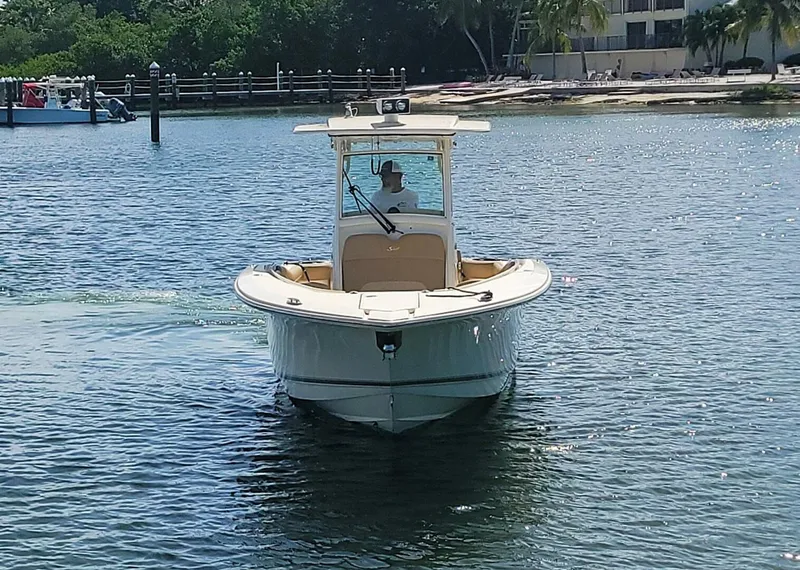Slide: The Image of Scout 275 LXF 2018 - 2