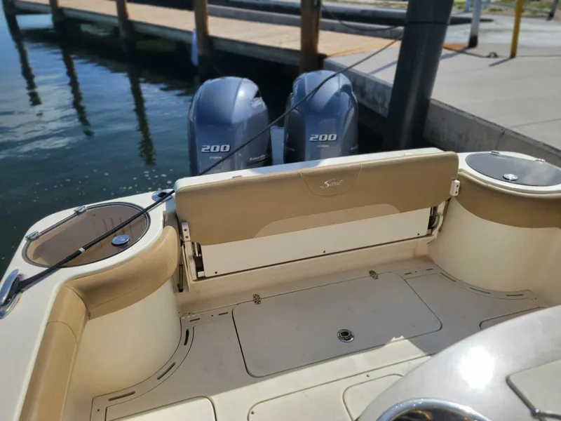 Slide: The Image of Scout 275 LXF 2018 - 29