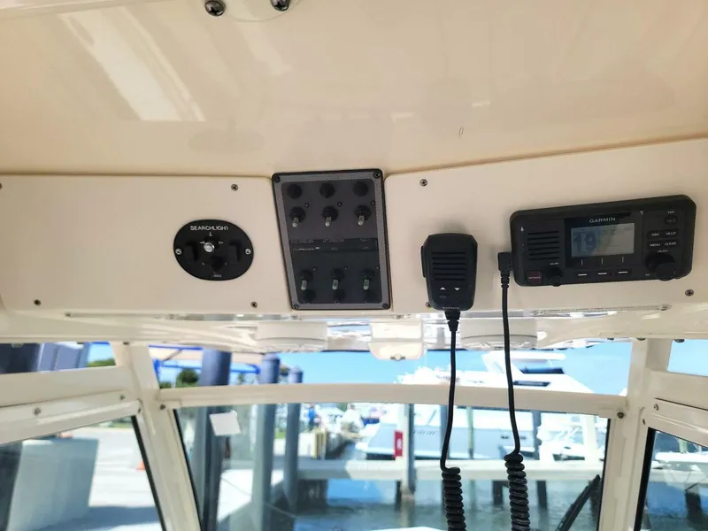 Slide: The Image of Scout 275 LXF 2018 - 32