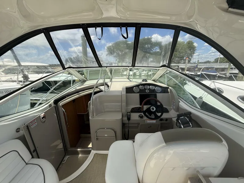 Slide: The Image of Sea Ray 290 Sundancer 2006 - 8