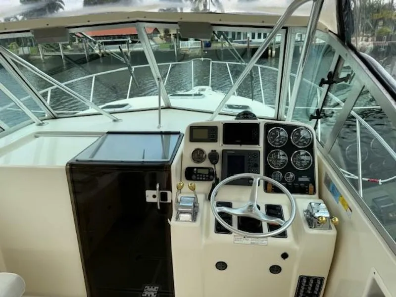 Slide: The Image of Pursuit 3000 Express 2002 - 16