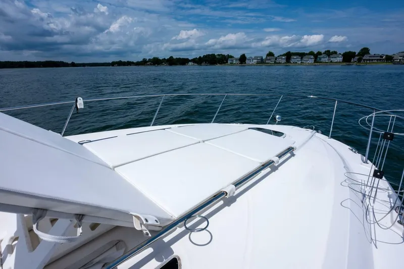 Slide: The Image of Sea Ray 370 Sundancer 2013 - 20