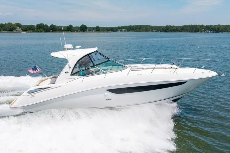 Slide: The Image of Sea Ray 370 Sundancer 2013 - 50