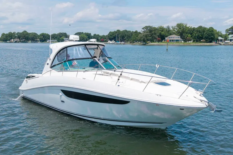 Slide: The Image of Sea Ray 370 Sundancer 2013 - 52