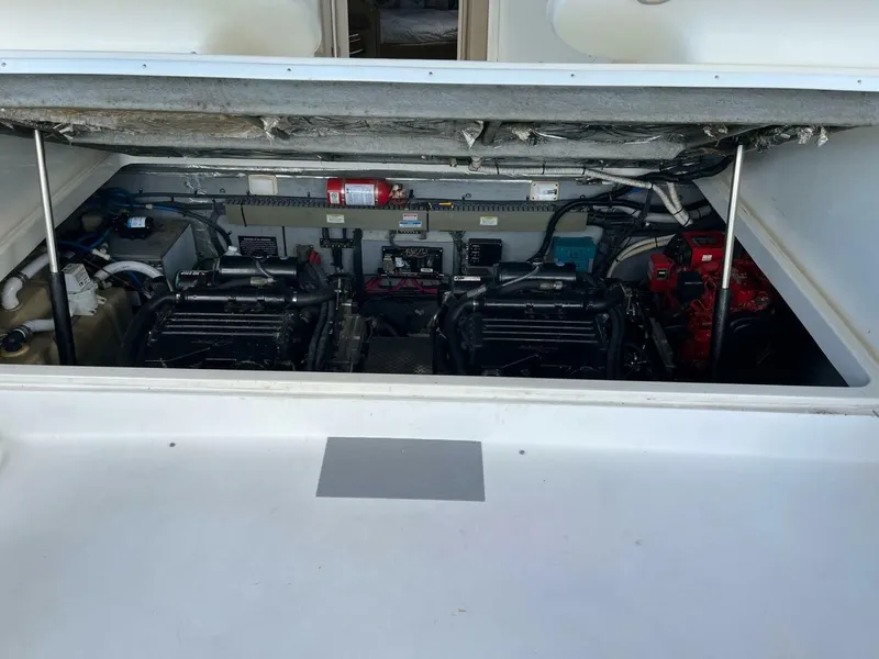 Slide: The Image of Sea Ray 340 2001 - 14
