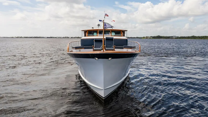 Slide: The Image of Burger 64 Motor Yacht 1964 - 104