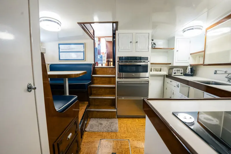 Slide: The Image of Burger 64 Motor Yacht 1964 - 17