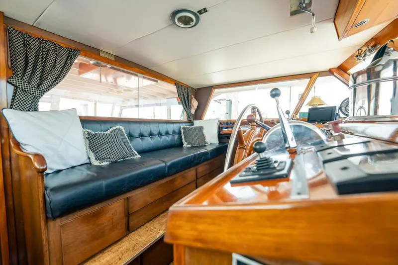 Slide: The Image of Burger 64 Motor Yacht 1964 - 28