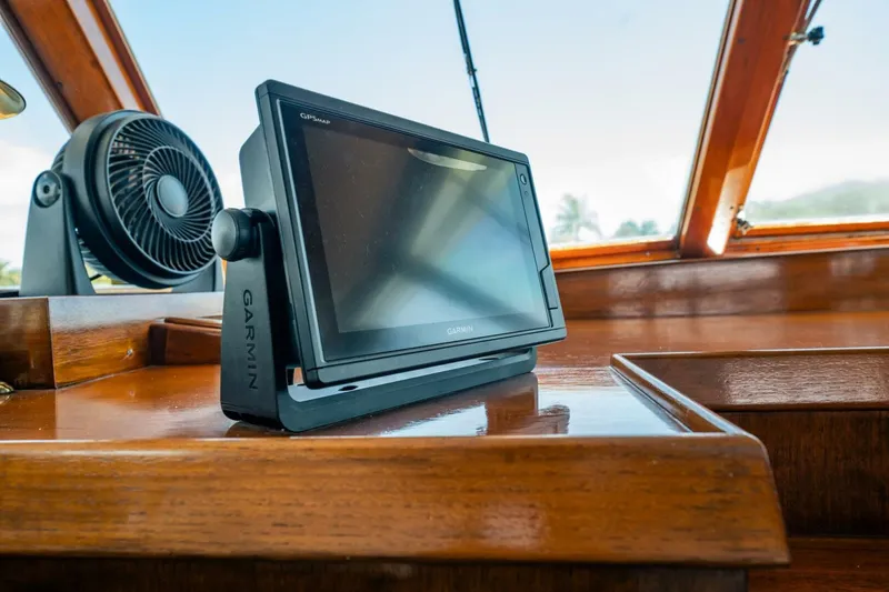 Slide: The Image of Burger 64 Motor Yacht 1964 - 31