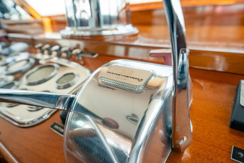 Slide: The Image of Burger 64 Motor Yacht 1964 - 38