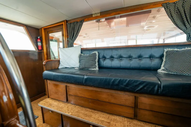 Slide: The Image of Burger 64 Motor Yacht 1964 - 42