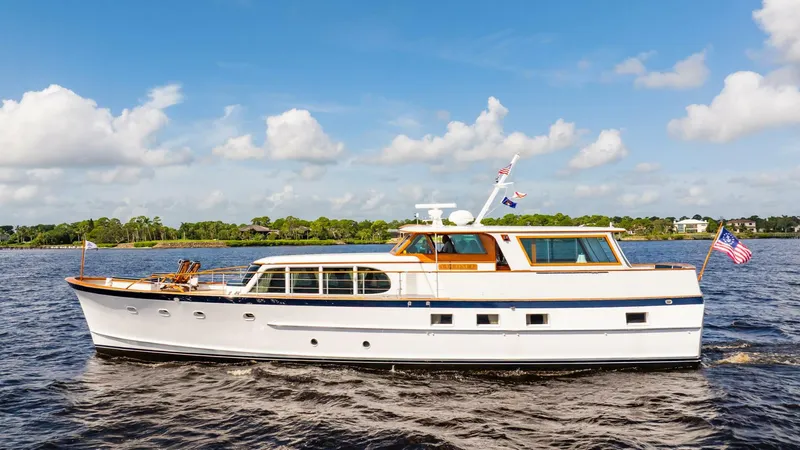Slide: The Image of Burger 64 Motor Yacht 1964 - 5