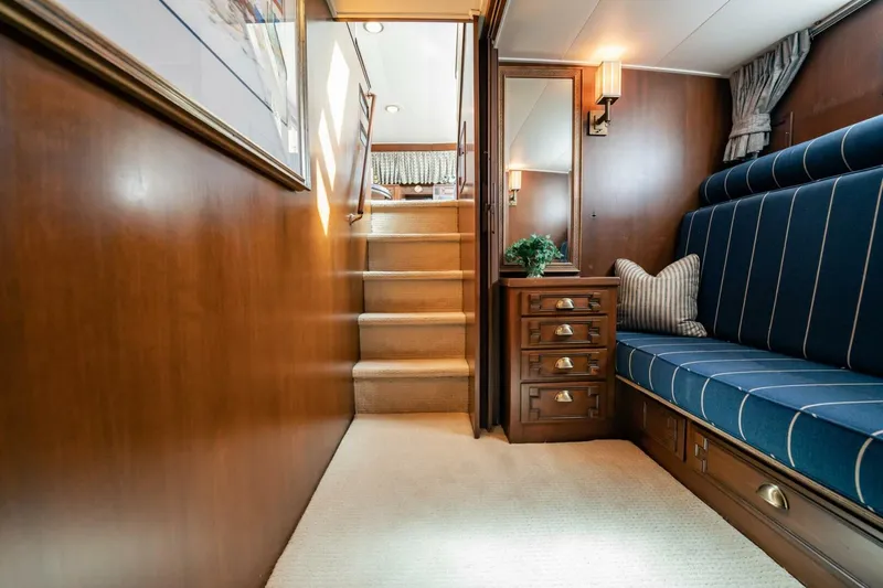 Slide: The Image of Burger 64 Motor Yacht 1964 - 59