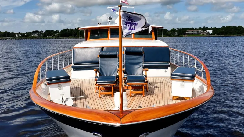 Slide: The Image of Burger 64 Motor Yacht 1964 - 71