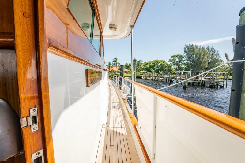 Slide: The Image of Burger 64 Motor Yacht 1964 - 73