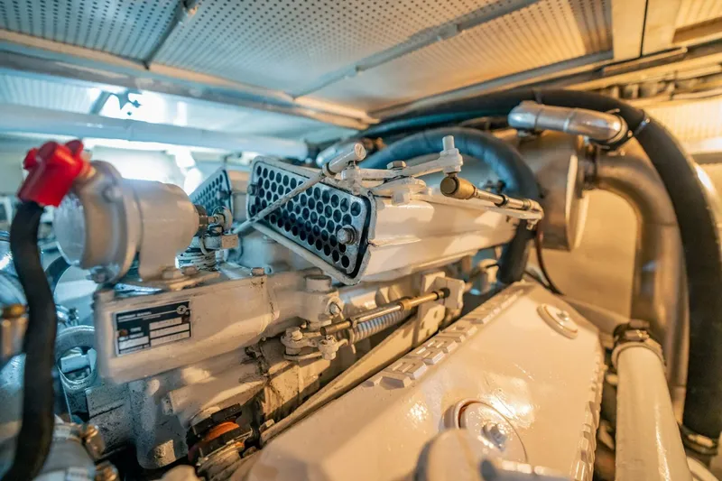 Slide: The Image of Burger 64 Motor Yacht 1964 - 95