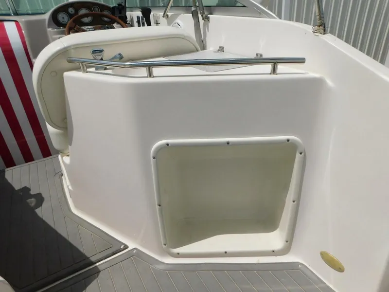 Slide: The Image of Rinker Fiesta Vee 270 2004 - 15