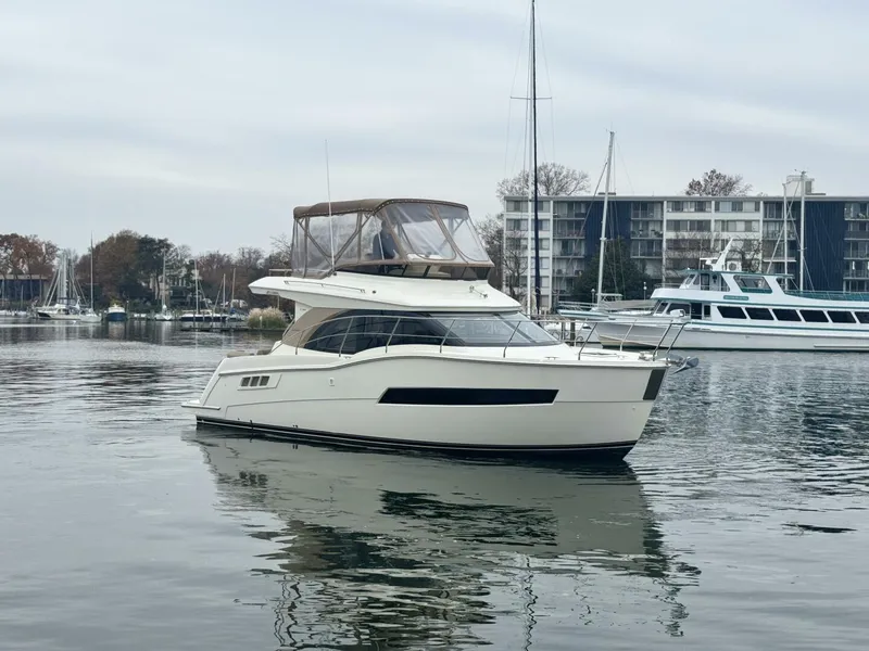 Slide: The Image of Carver Yachts C34 Command Bridge 2016 - 11