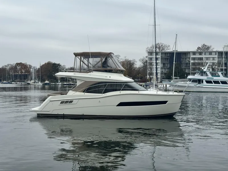 Slide: The Image of Carver Yachts C34 Command Bridge 2016 - 8