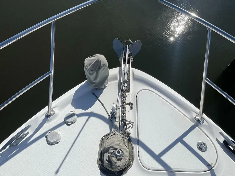 Slide: The Image of Sea Ray 360 Sundancer 2003 - 30