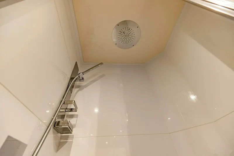 Slide: The Image of Ferretti 750 2017 - 103