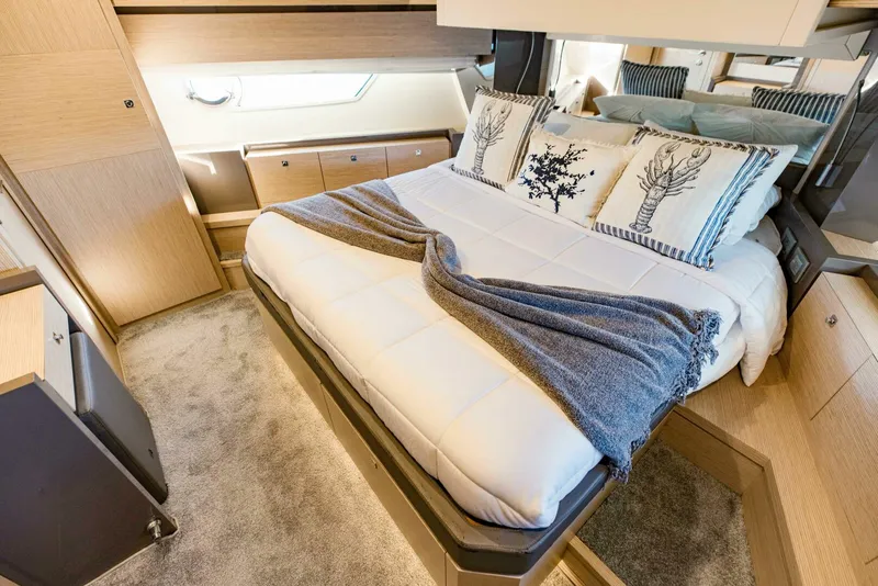 Slide: The Image of Ferretti 750 2017 - 81