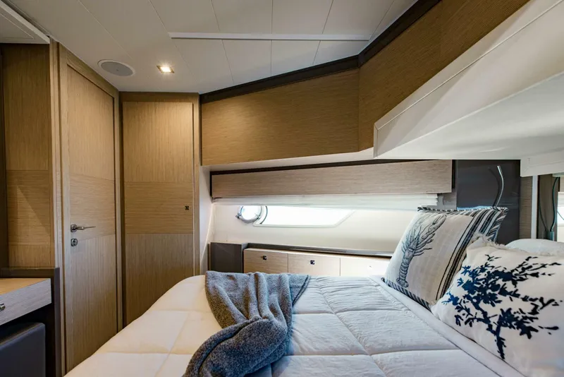 Slide: The Image of Ferretti 750 2017 - 84