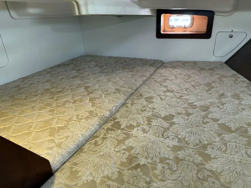 Slide: The Image of Beneteau Oceanis 343 2006 - 20