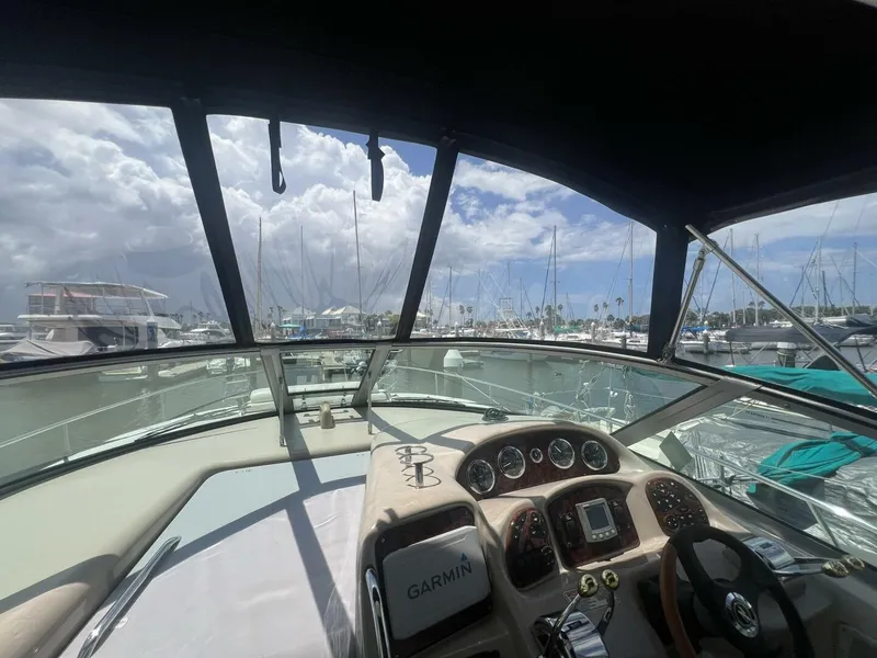 Slide: The Image of Sea Ray 320 Sundancer 2003 - 15