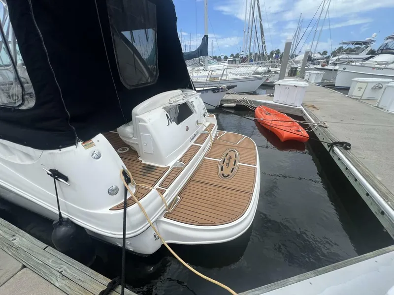Slide: The Image of Sea Ray 320 Sundancer 2003 - 7