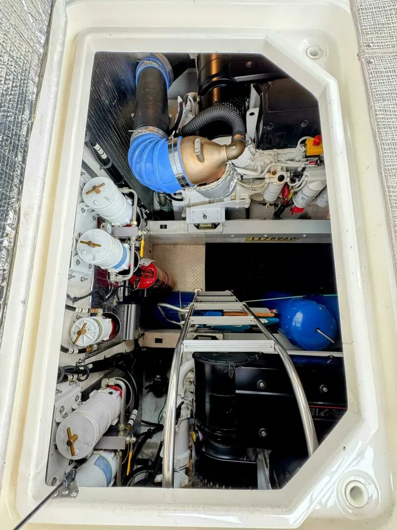 Slide: The Image of Cruisers 540 Express 2005 - 57