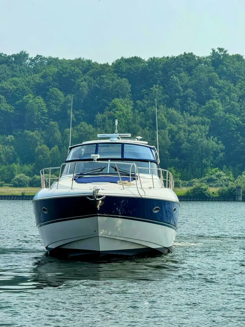 Slide: The Image of Cruisers 540 Express 2005 - 8