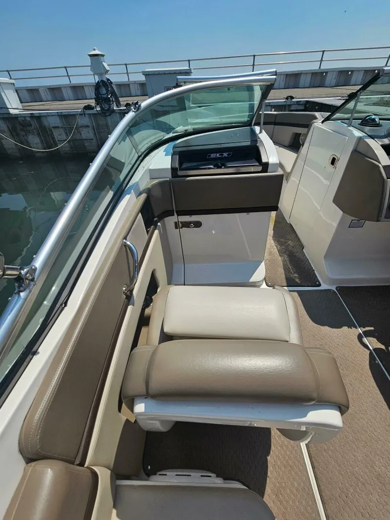 Slide: The Image of Sea Ray 250 SLX 2012 - 13