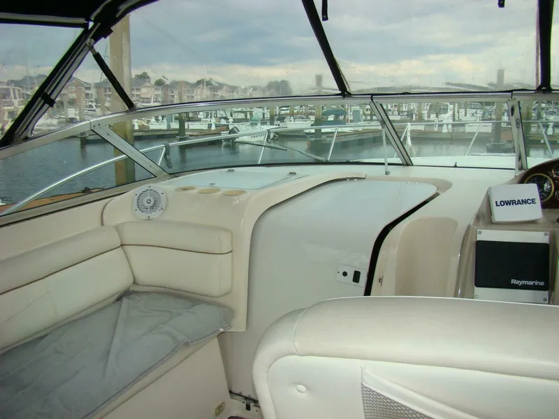Slide: The Image of Rinker 342 Fiesta Vee 2002 - 10