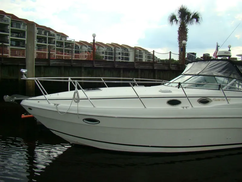 Slide: The Image of Rinker 342 Fiesta Vee 2002 - 4