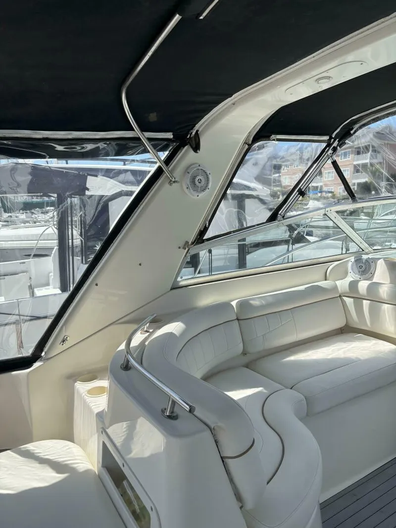 Slide: The Image of Rinker 342 Fiesta Vee 2002 - 6