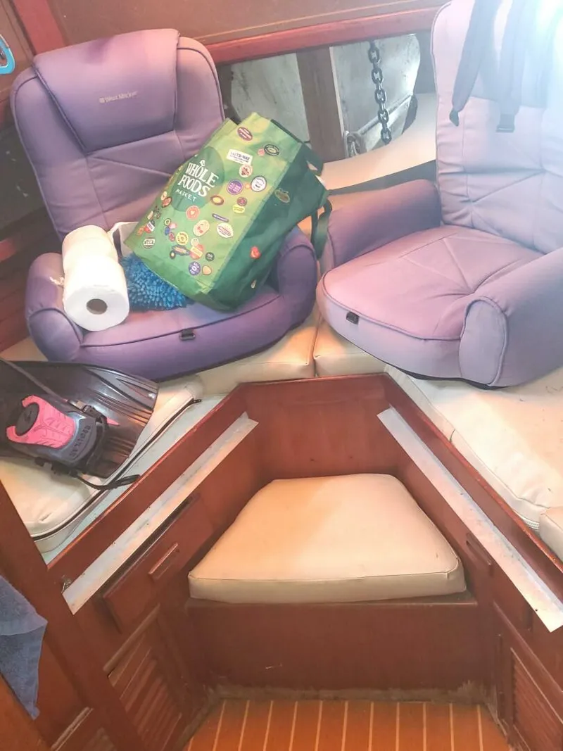 Slide: The Image of CHB Double Cabin 1980 - 24