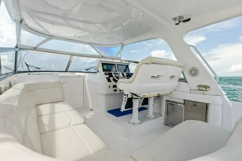 Slide: The Image of Intrepid 430 Sport Yacht 2018 - 29