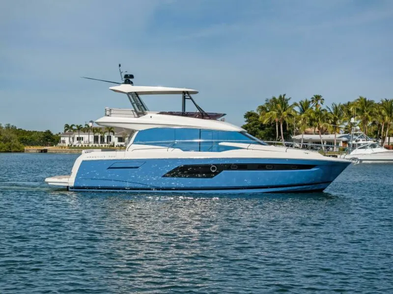 Slide: The Image of Prestige 520 Flybridge 2020 - 65