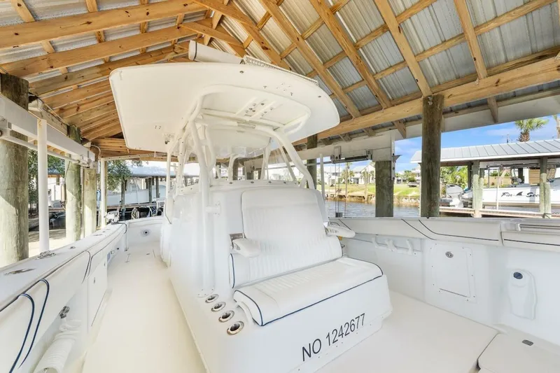 Slide: The Image of Yellowfin 39 Offshore 2013 - 26